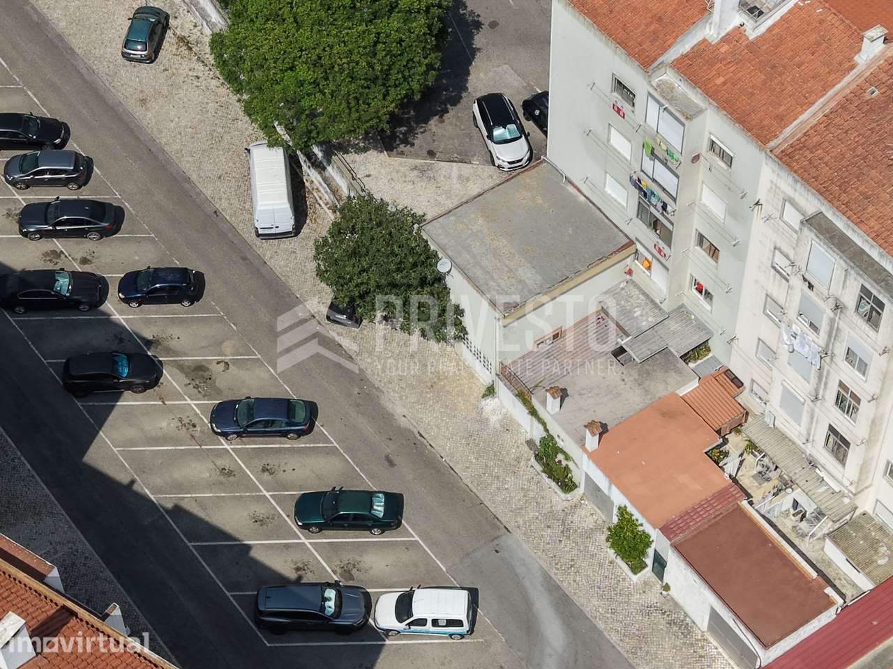 Garagem com 50 m² e WC | Entrada ao Nível da Rua - Grande imagem: 3/10
