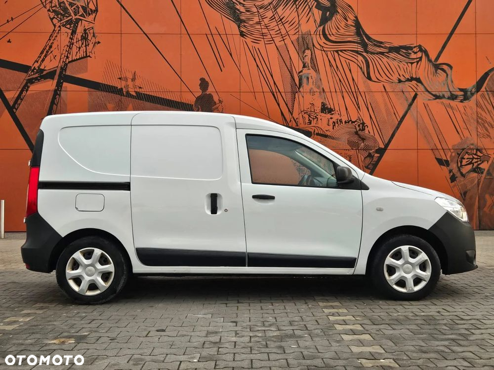 Dacia Dokker - 17