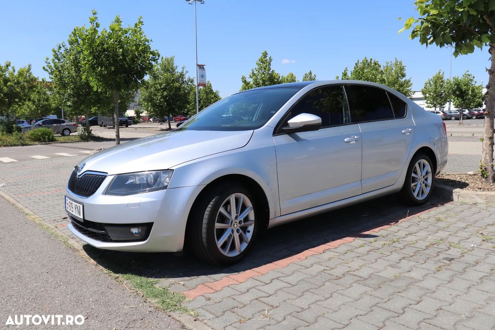 Skoda Octavia 1.4 TSI ELEGANCE - 3