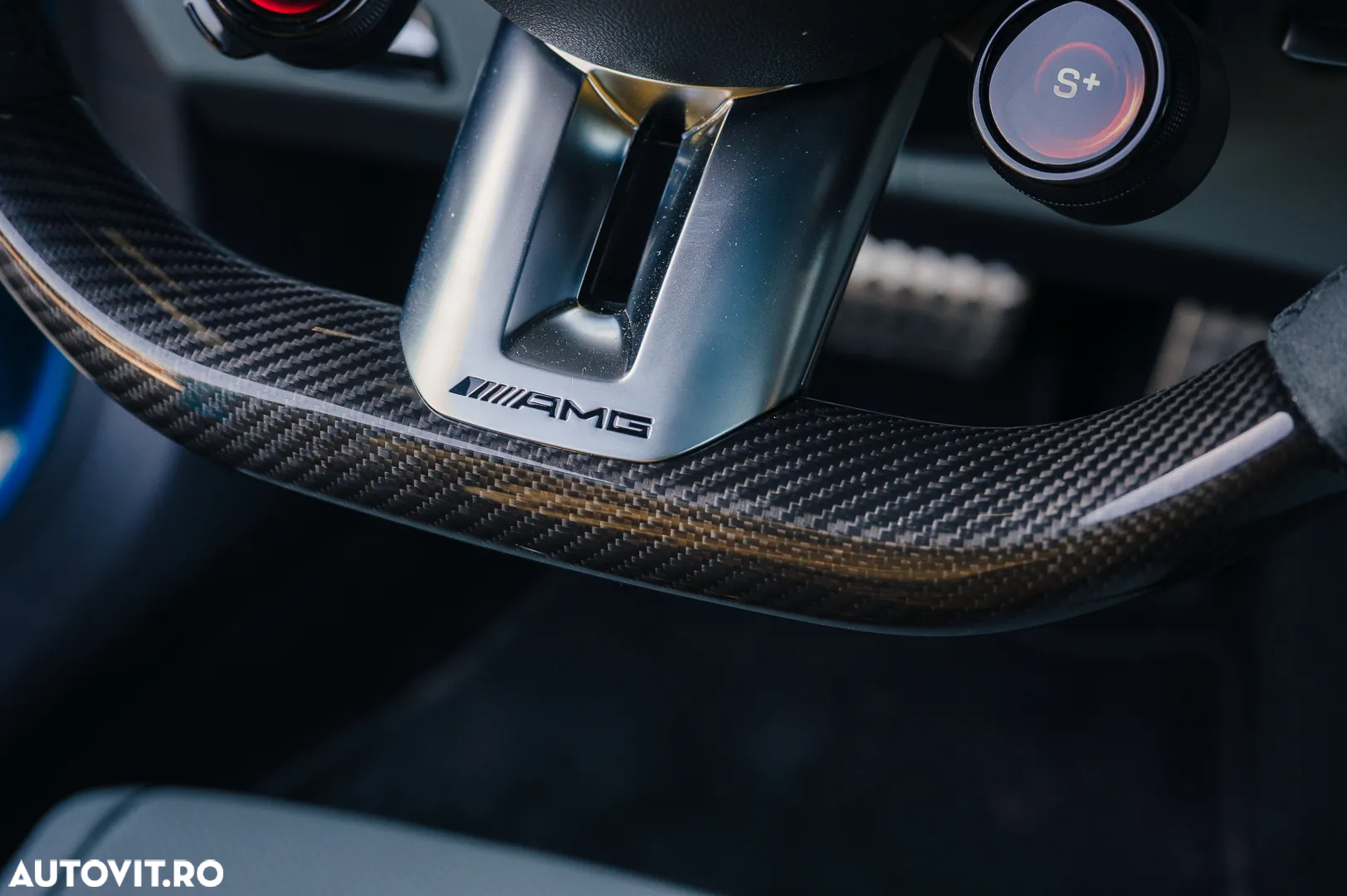 Mercedes-Benz AMG GT 63 4MATIC+ Coupe - 12