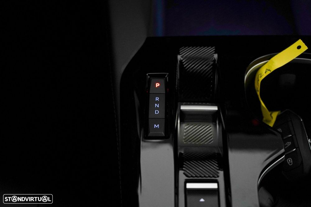 Citroën C5 X 1.2 PureTech Shine EAT8 - 25