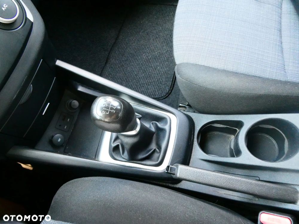 Kia Ceed 1.6 Comfort - 13