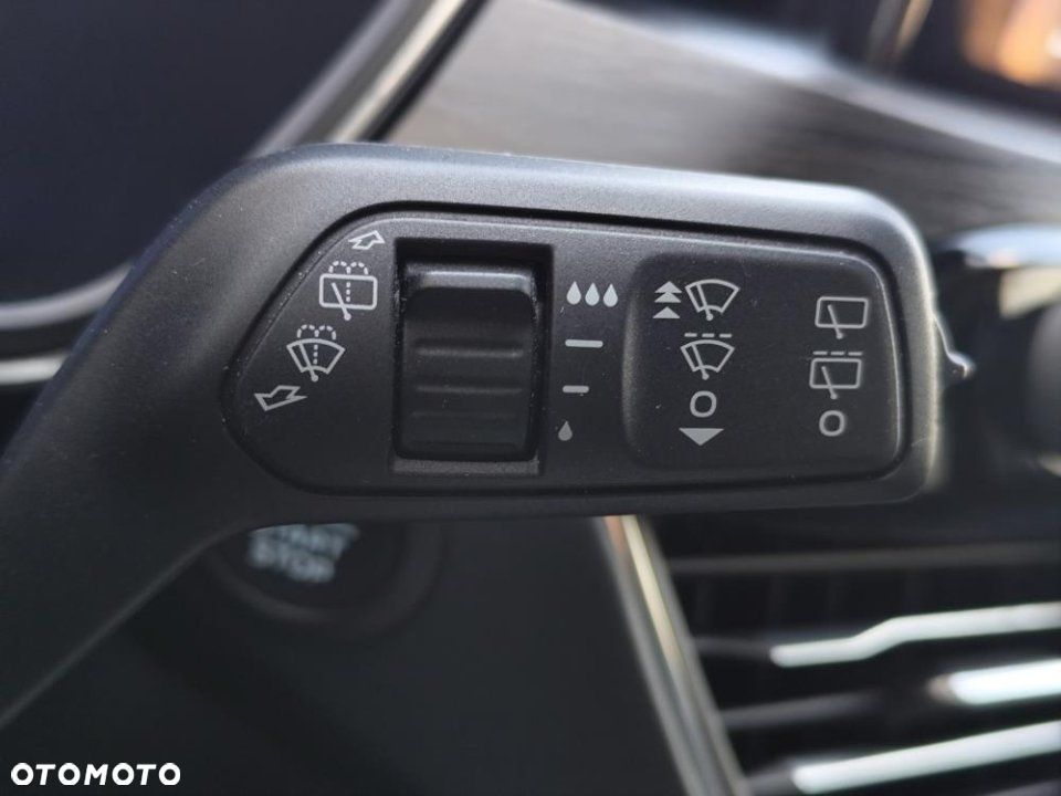 Ford Kuga - 23