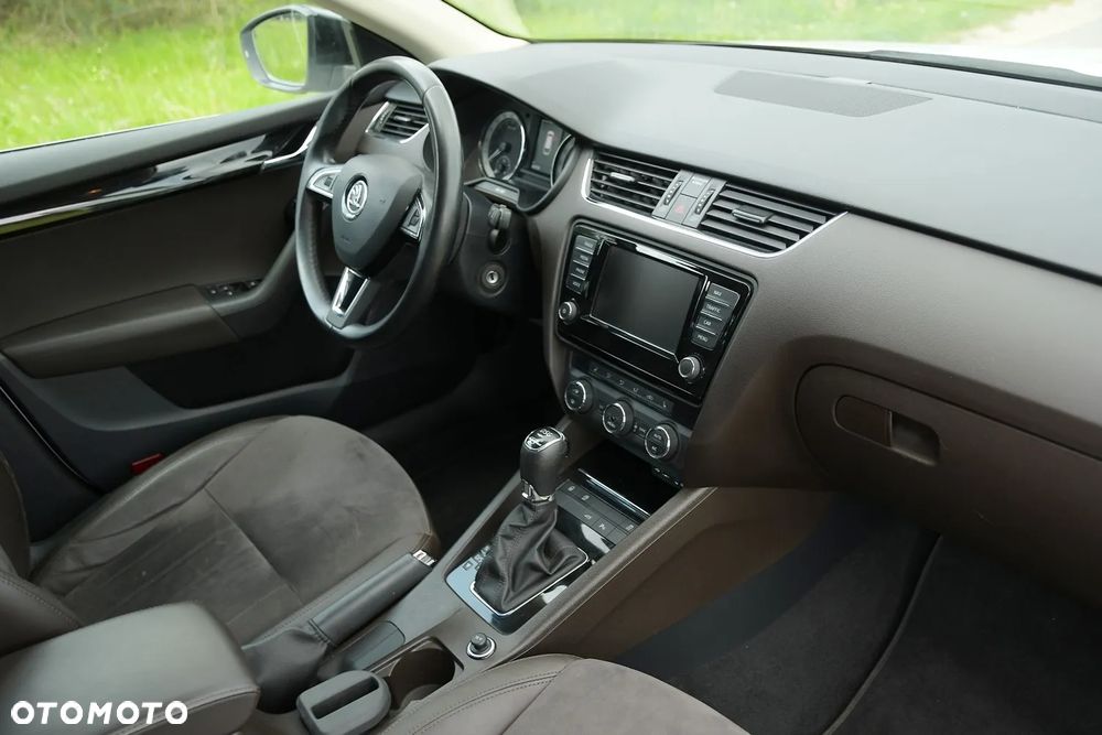 Skoda Octavia 2.0 TDI 4x4 DSG L&K - 18