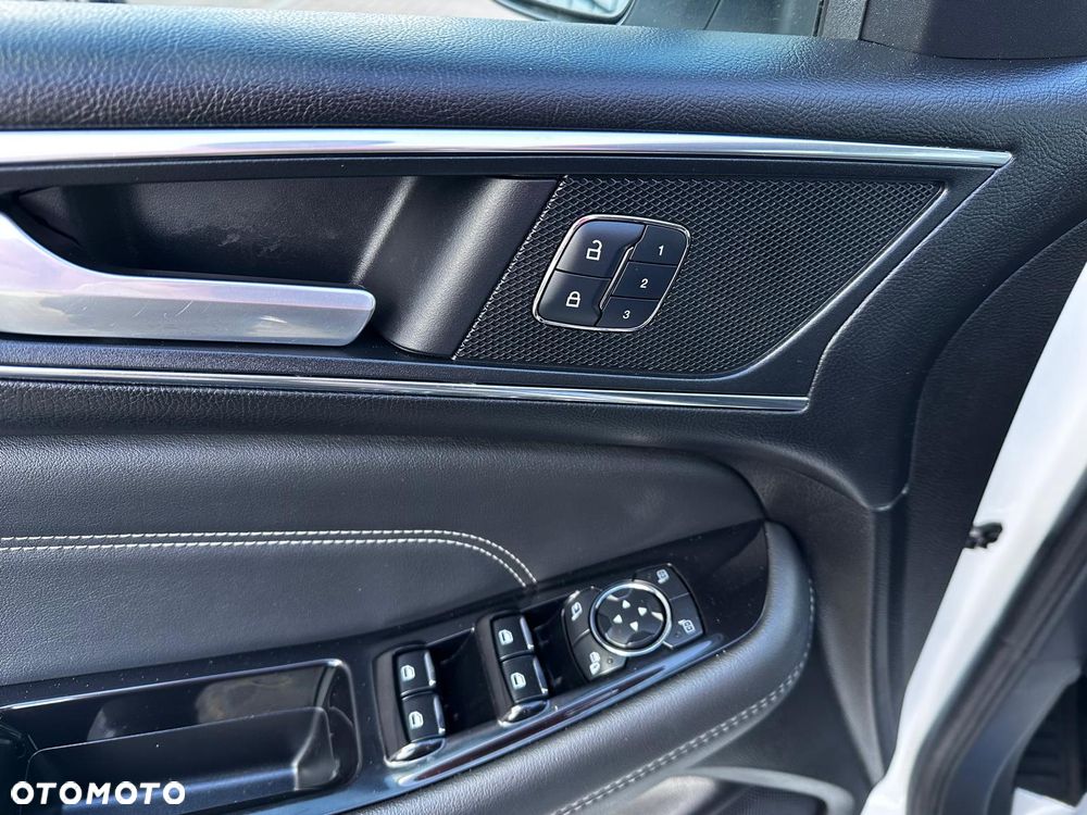 Ford S-Max 2.0 TDCi ST-Line PowerShift - 24