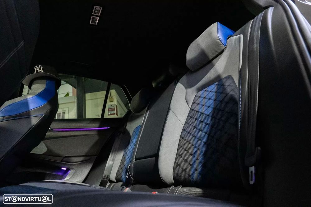 VW Golf 2.0 TSI R DSG - 31