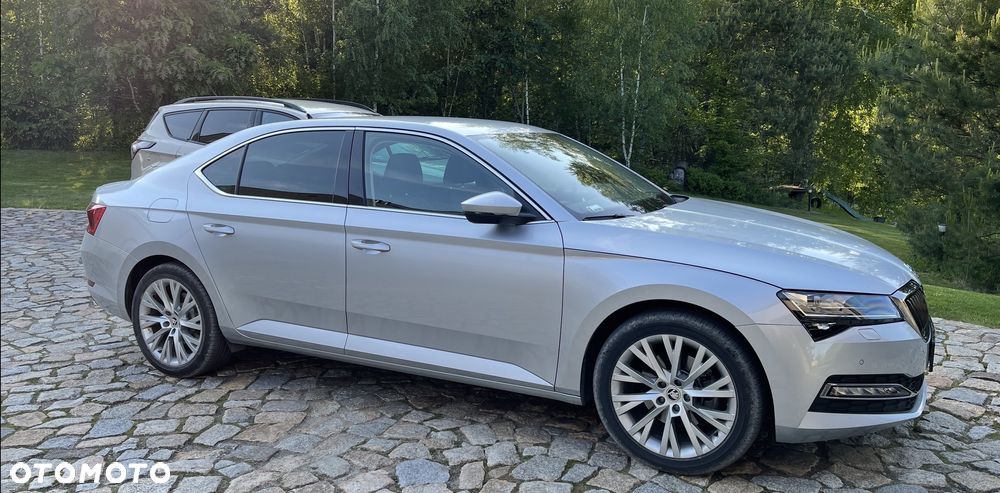 Skoda Superb 2.0 TDI Ambition DSG - 1