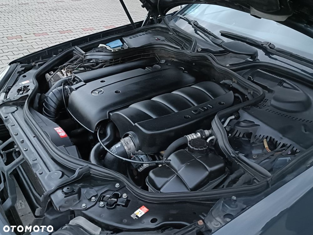 Mercedes-Benz Klasa E - 6