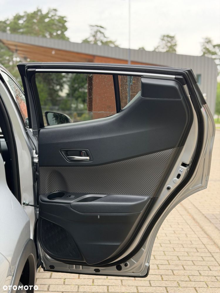 Toyota C-HR 2.0 Hybrid Style - 13