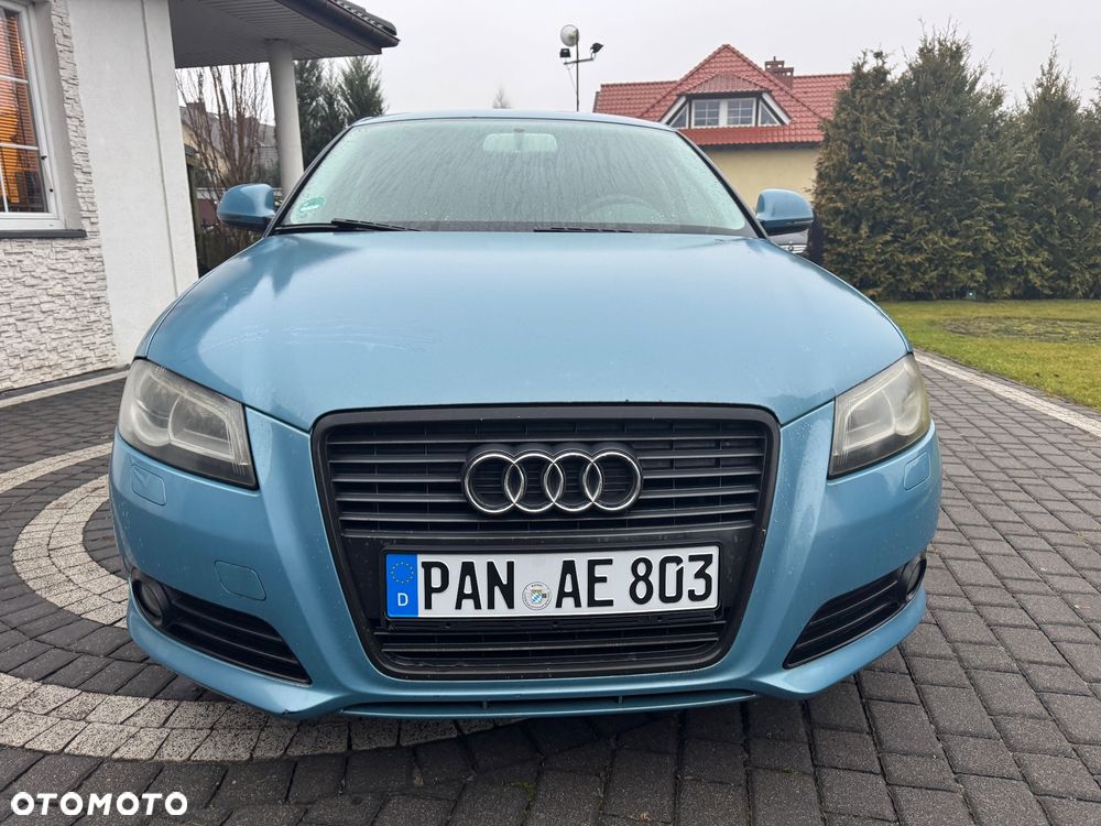 Audi A3 Sportback 2.0 TDI DPF Attraction - 2