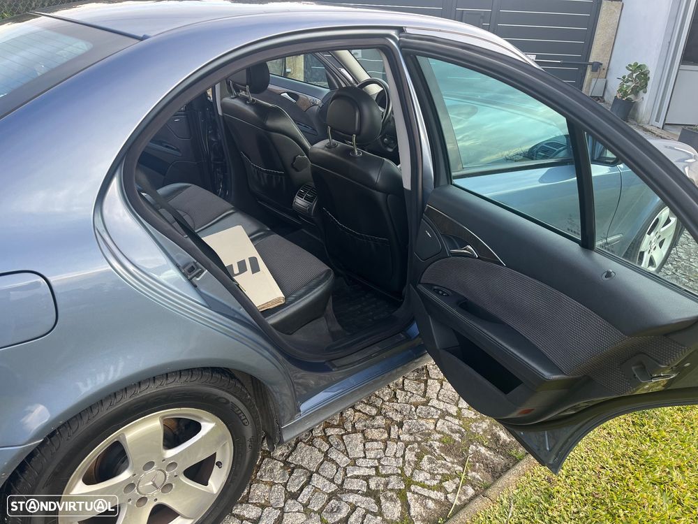 Mercedes-Benz E 220 CDI Avantgarde - 18