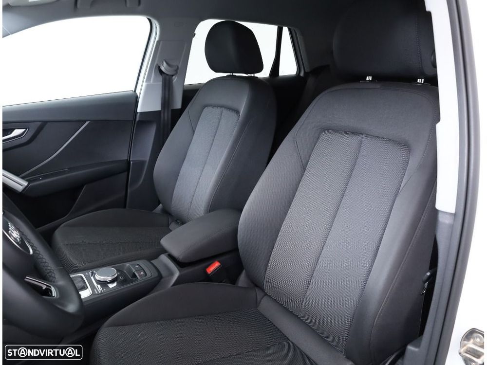 Audi Q2 35 TFSI Advanced S tronic - 24