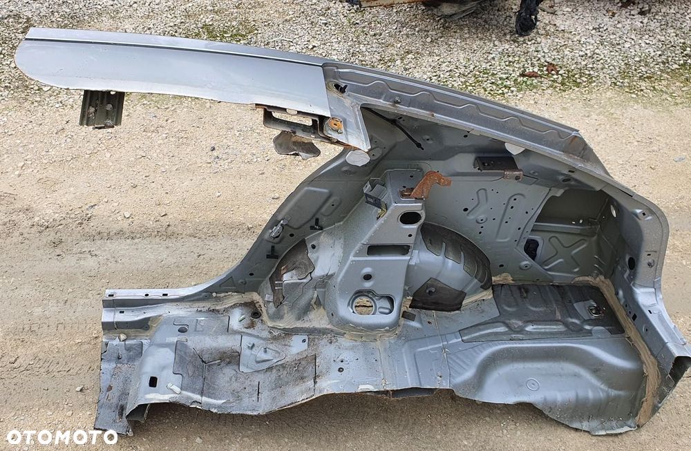 ĆWIARTKA BŁOTNIK PRAWY TYŁ NISSAN PRIMERA P12 LIFTBACK - 3