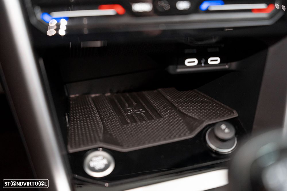 VW T-Roc 1.0 TSI Urban - 13