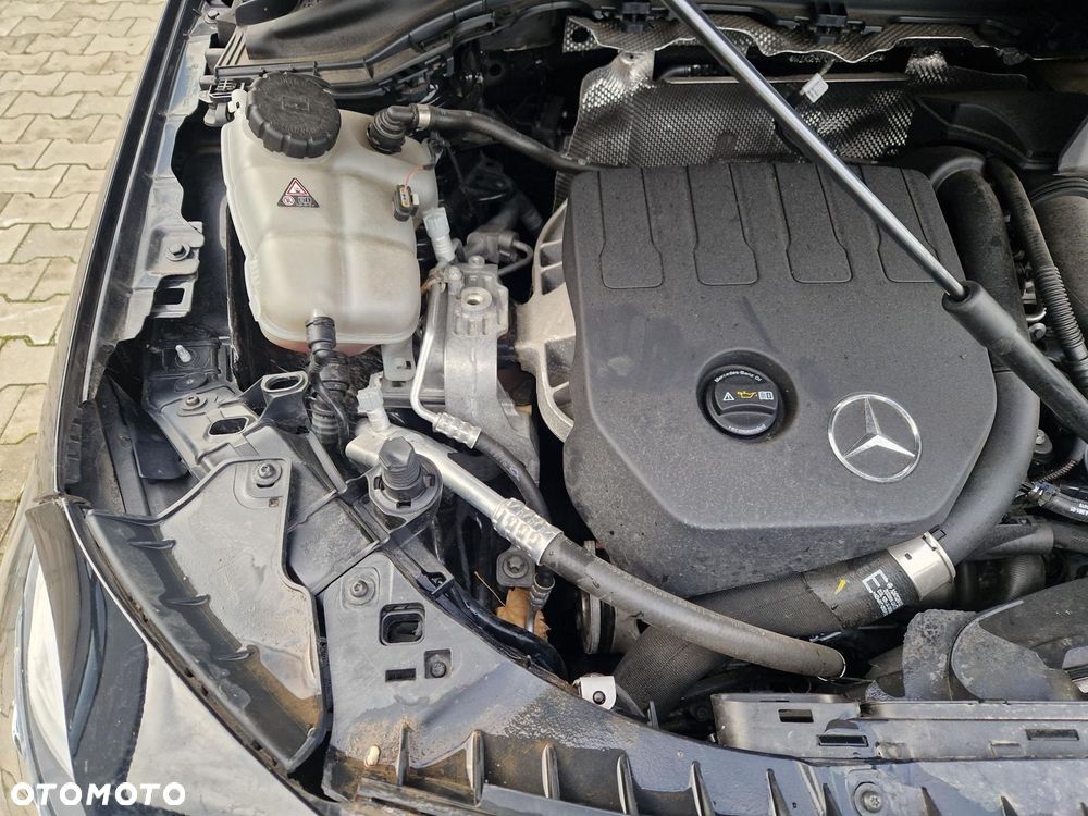 Mercedes-Benz Klasa B 180 7G-DCT - 15