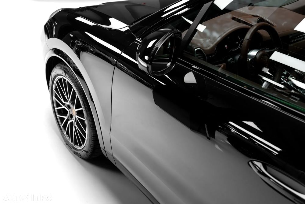 Porsche Cayenne - 7