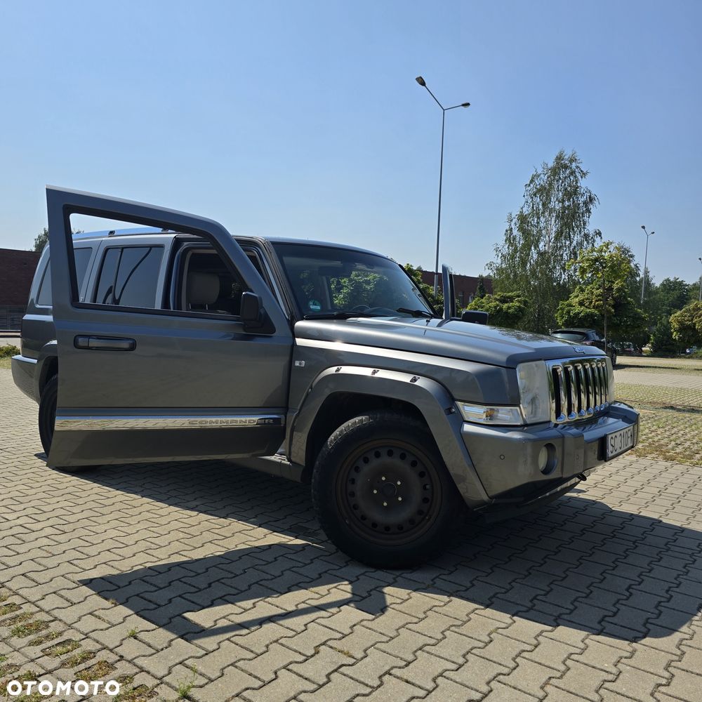 Jeep Commander - 2