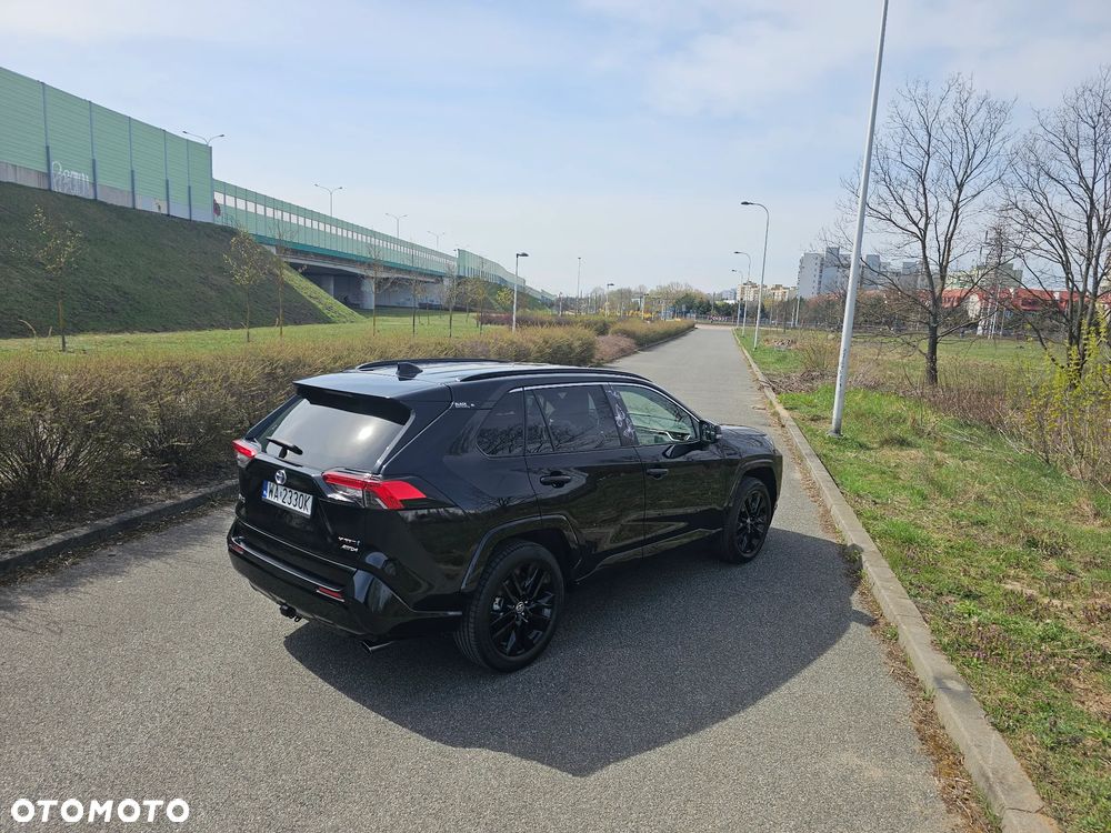 Toyota RAV4 2.5 Hybrid Black Edition by JBL 4x4 - 7