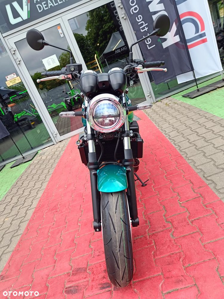 Kawasaki Z 650 RS - 8