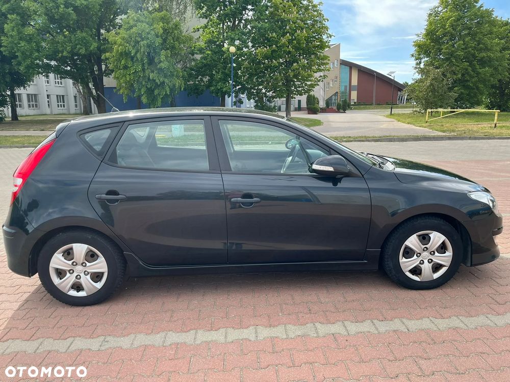 Hyundai i30 1.4 FIFA WM Edition - 8