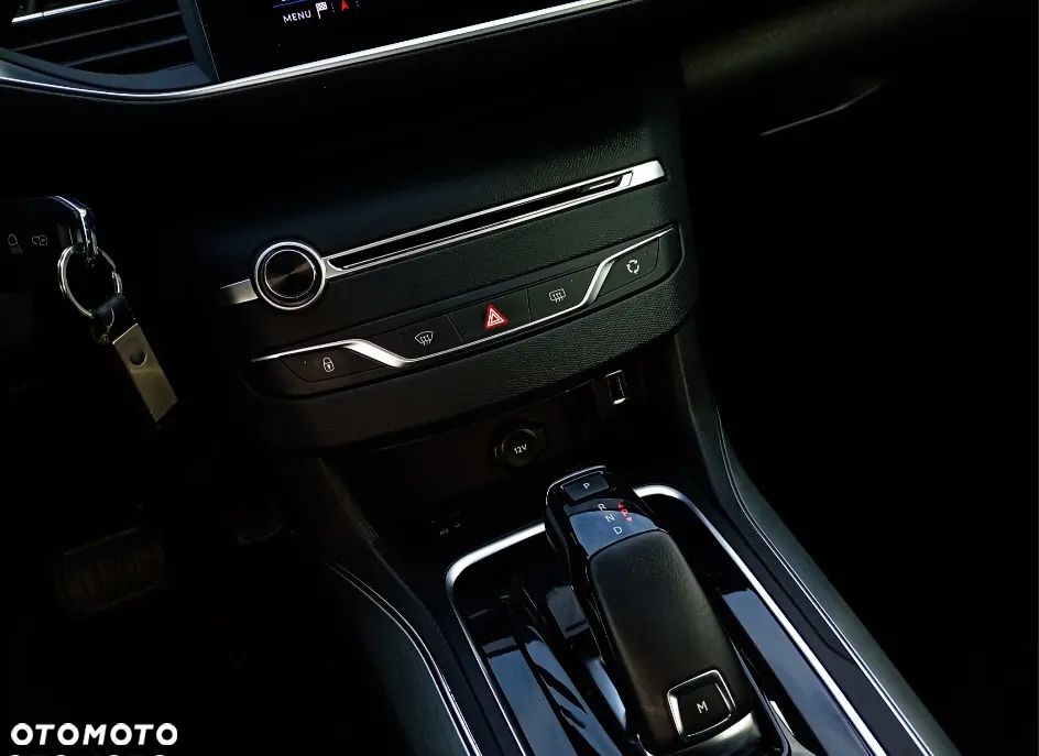 Peugeot 308 BlueHDi 130 EAT8 Stop & Start Allure Business-Paket - 20