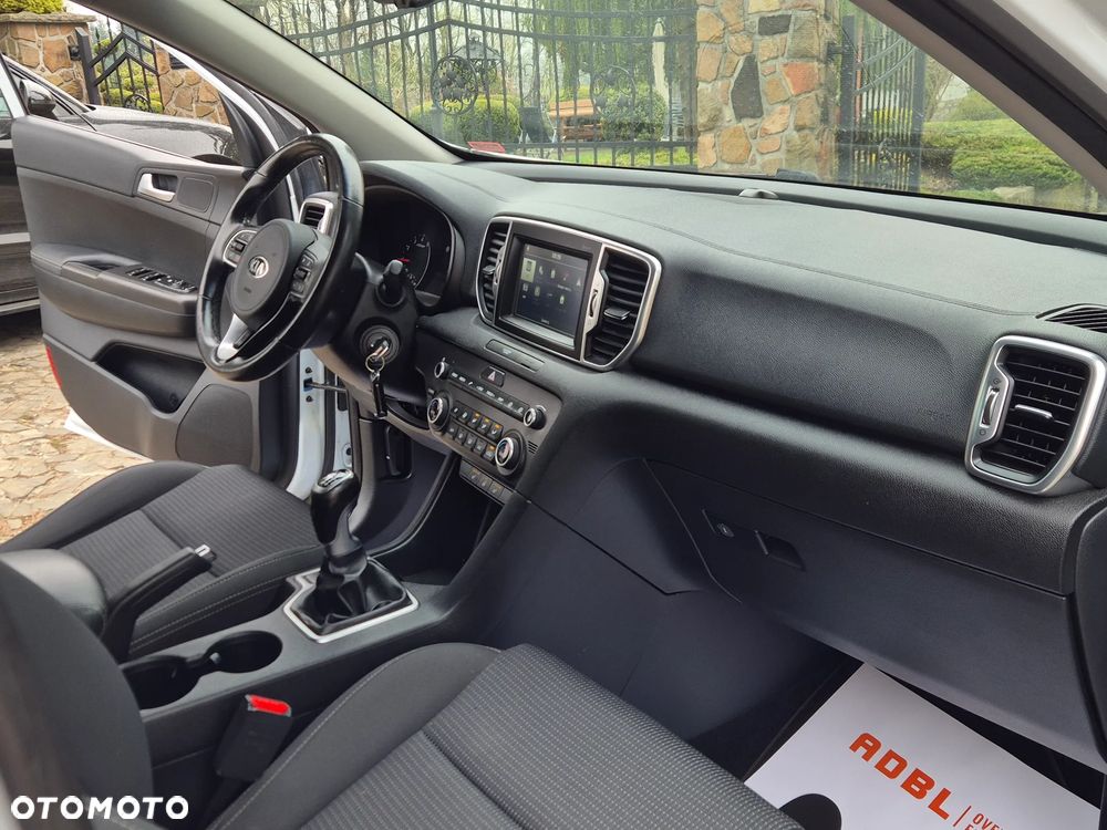 Kia Sportage 1.6 GDI 2WD Black Edition - 37