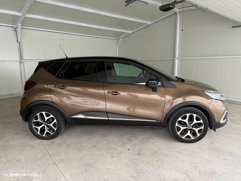 Renault Captur 0.9 TCE Exclusive - 2