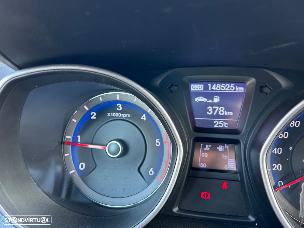 Hyundai i30 1.6 CRDI Blue Comfort J16 - 5