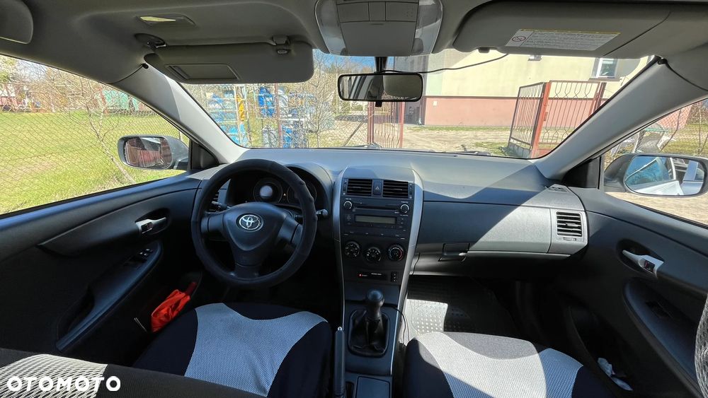 Toyota Corolla 1.4 VVT-i Terra Polaris - 6