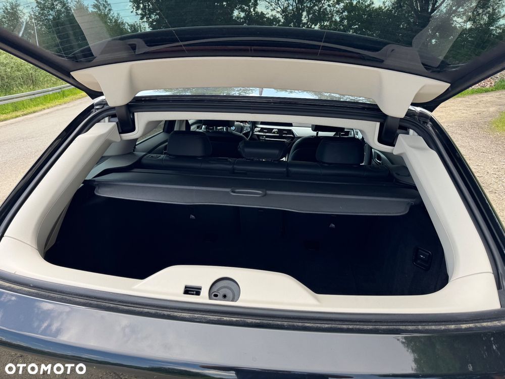 BMW Seria 5 520d - 11