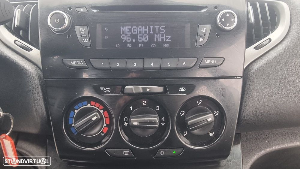 Lancia Ypsilon 1.2 S&S Platinum - 8