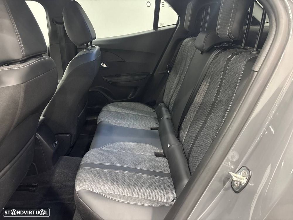 Peugeot 2008 1.2 Hybrid Allure e-DCS6 - 10
