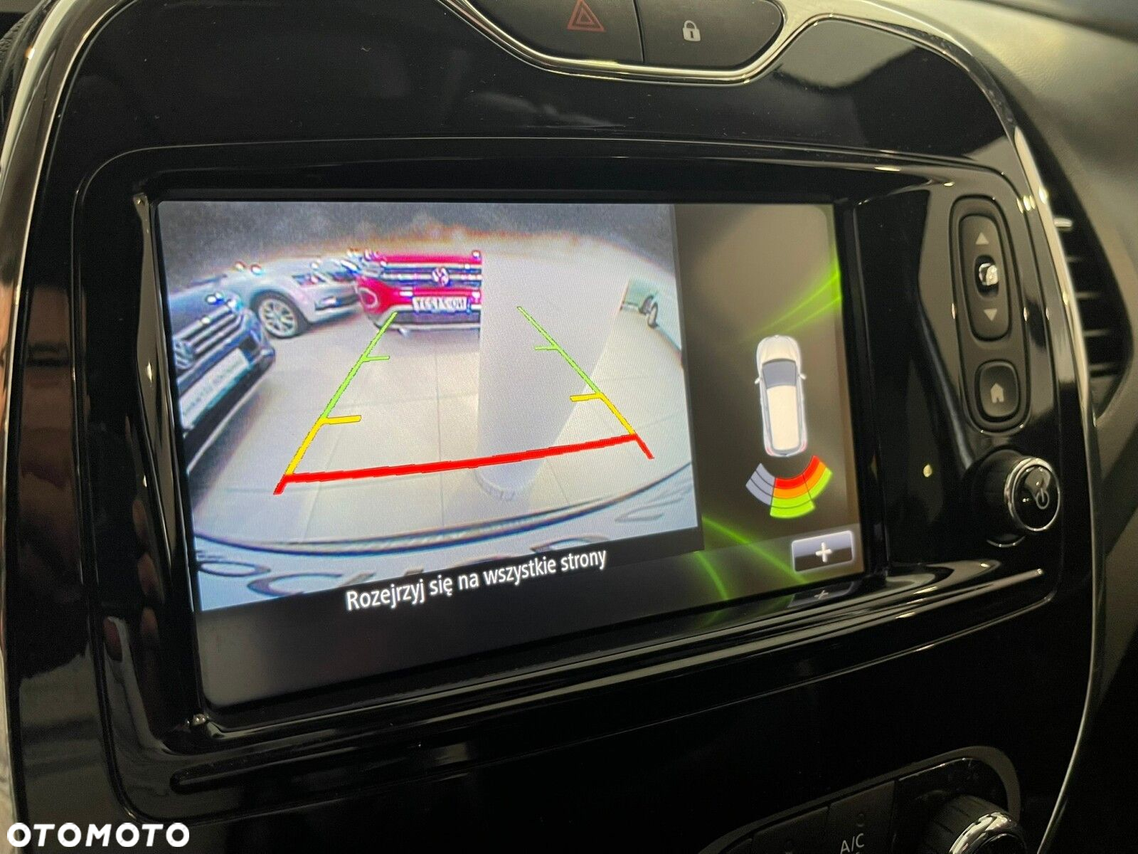Renault Captur - 18