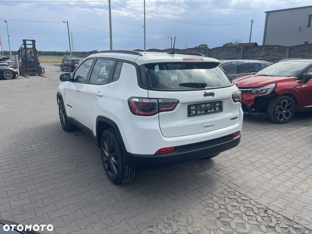 Jeep Compass 1.3 GSE T4 Automatik - 4