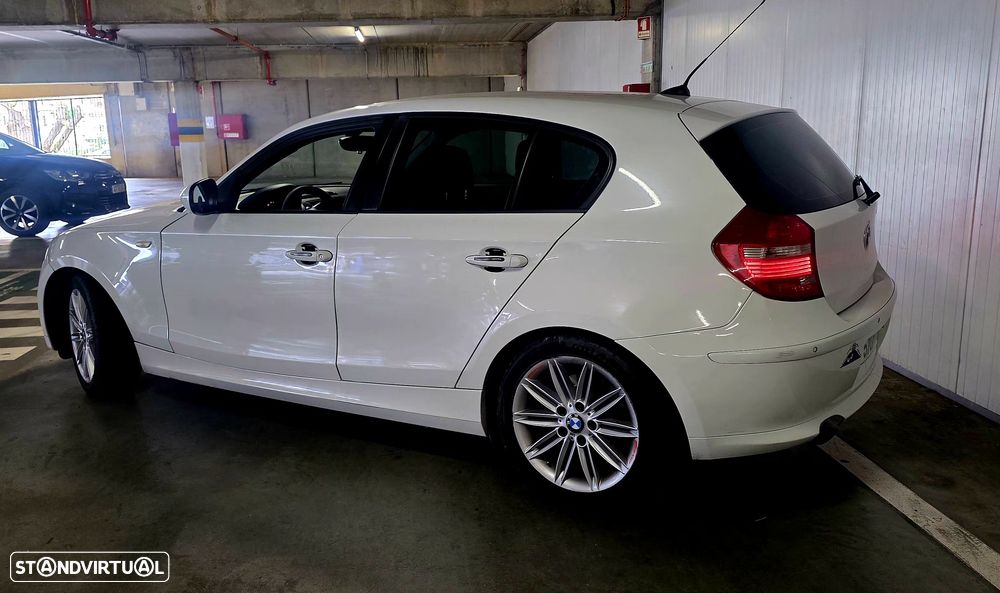 BMW 118 d DPF Edition Sport — fotografia 2