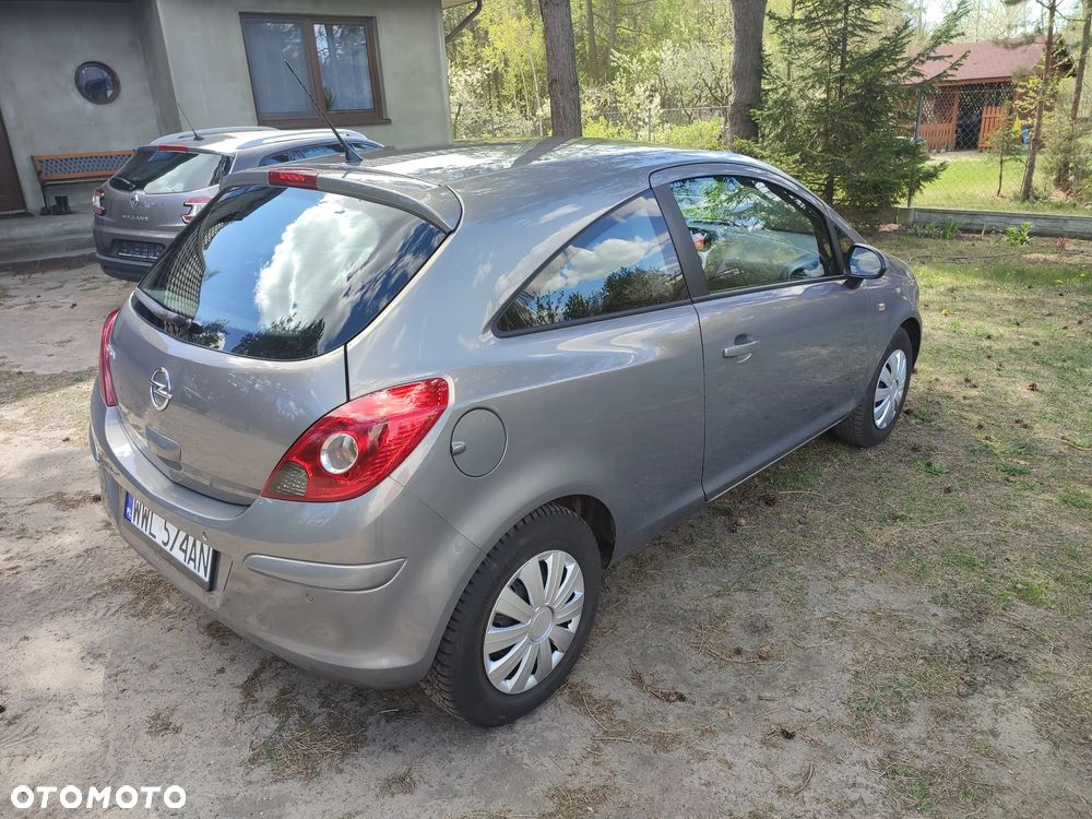 Opel Corsa 1.4 16V Active - 5