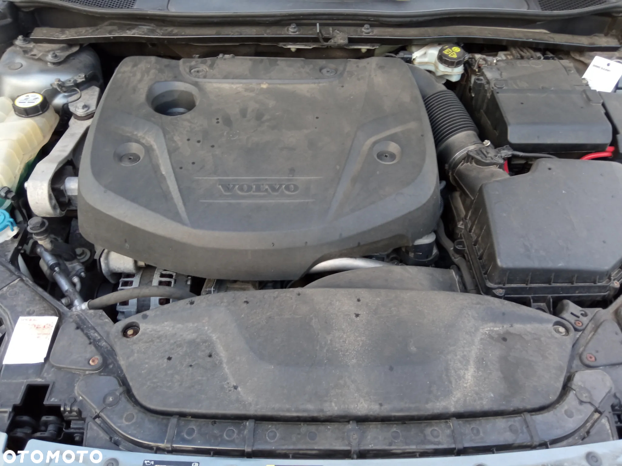 Volvo V40 D3 Drive-E R-Design Kinetic - 9