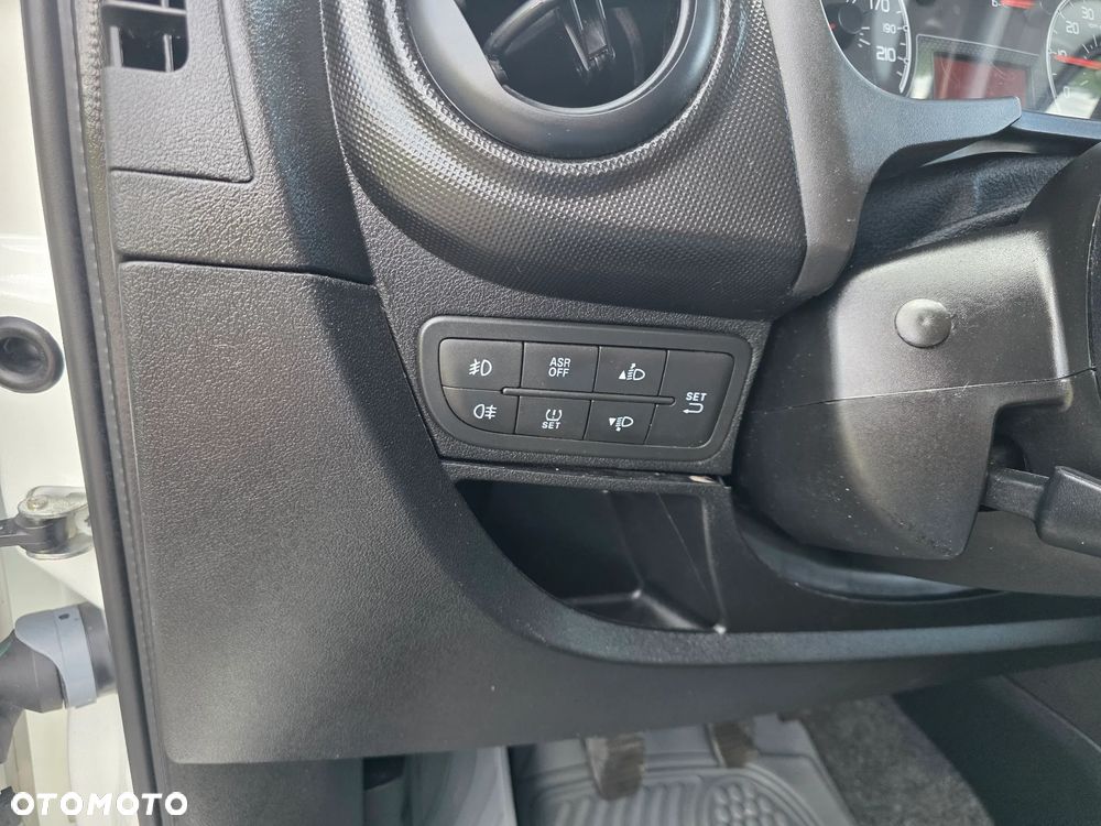 Fiat Qubo - 16