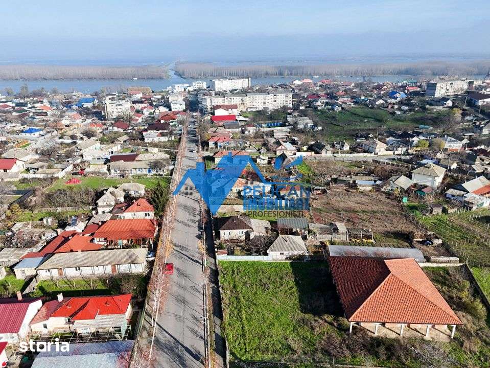 Vila LA ROSU in MAHMUDIA - DELTA DUNARII, teren 1376MP - Imagine principală: 3/18
