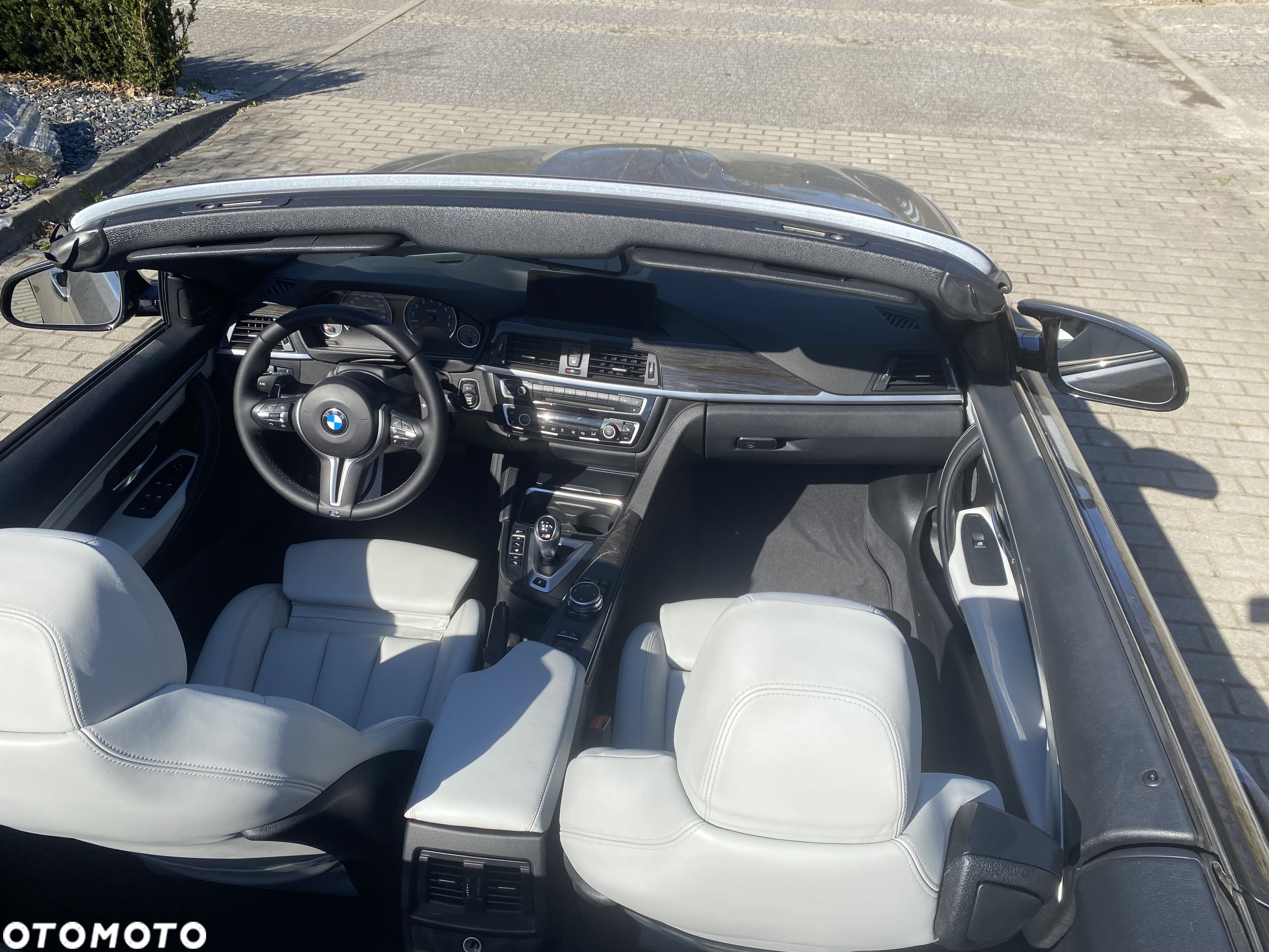 BMW M4 Cabrio DKG - 12