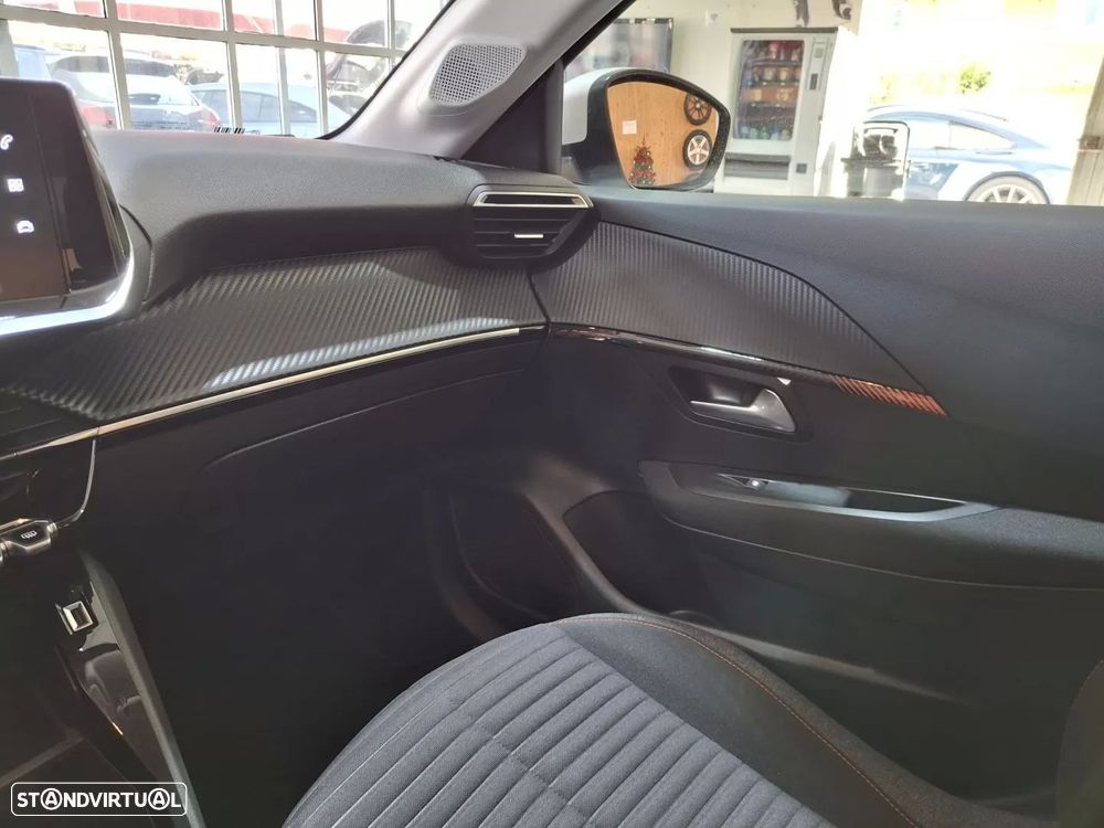 Peugeot 208 1.2 PureTech Like - 15