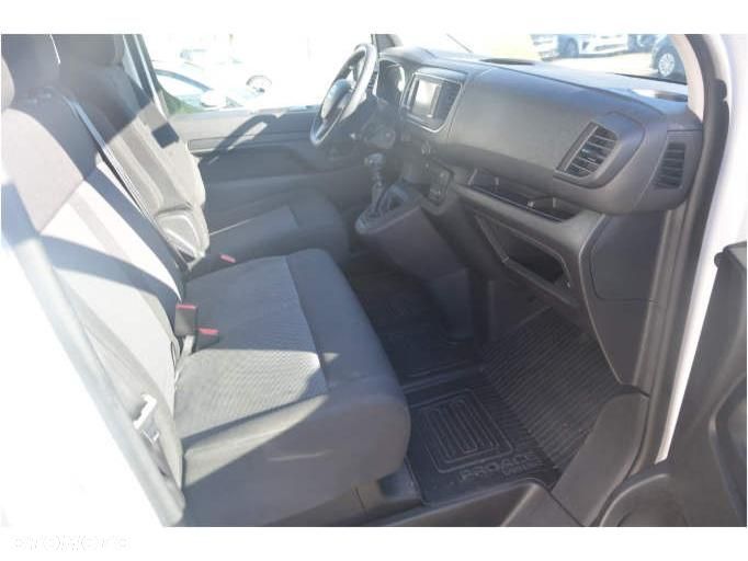 Toyota Proace Verso 2.0 D4-D Long Business - 21