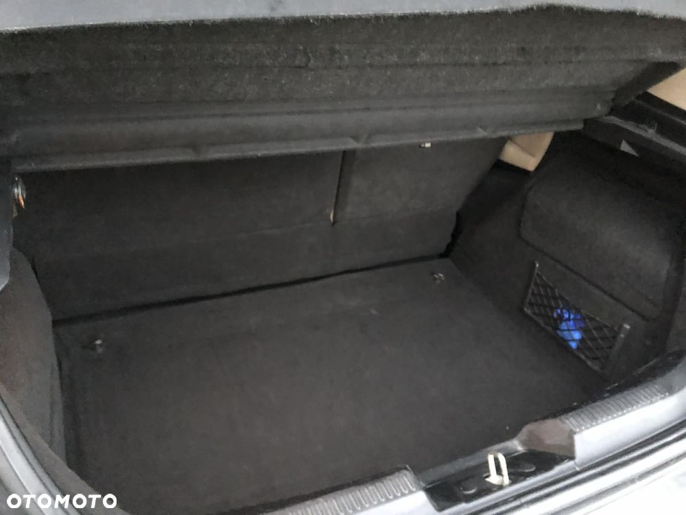 Lancia Delta 1.9 Multijet Twinturbo Executive - 14