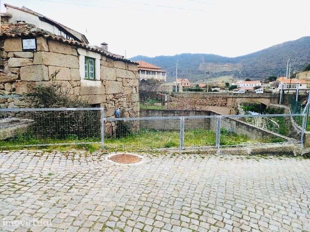 Moradia T2 para venda - Grande imagem: 5/9