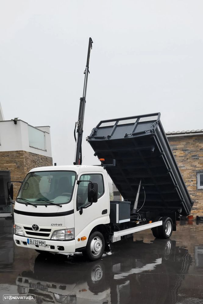 Toyota DYNA Grua e Báscula - 3