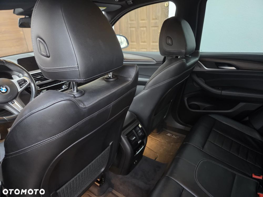 BMW X3 xDrive20d - 13