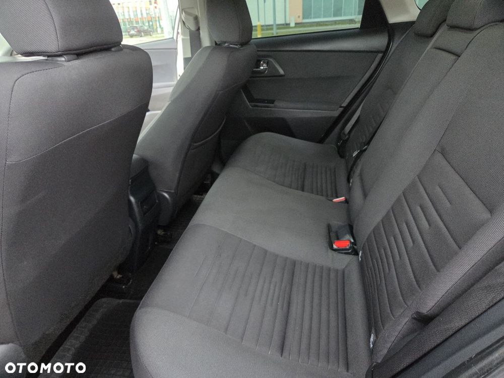 Toyota Auris - 11