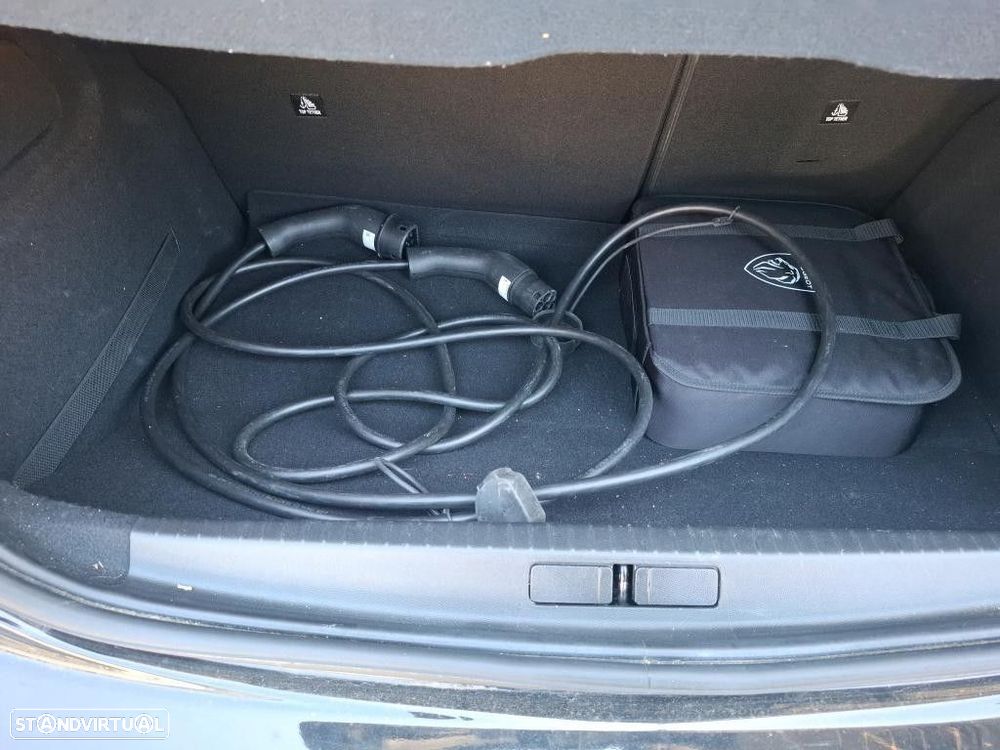 Peugeot e-208 50 kWh Active Pack - 13