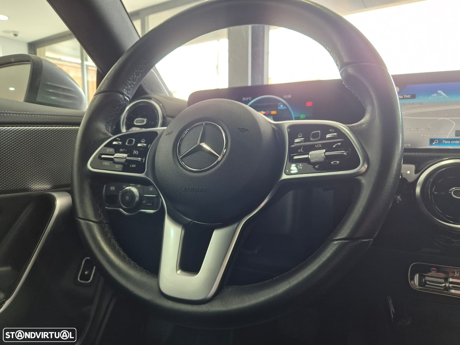 Mercedes-Benz CLA 250 e Shooting Brake Progressive - 16