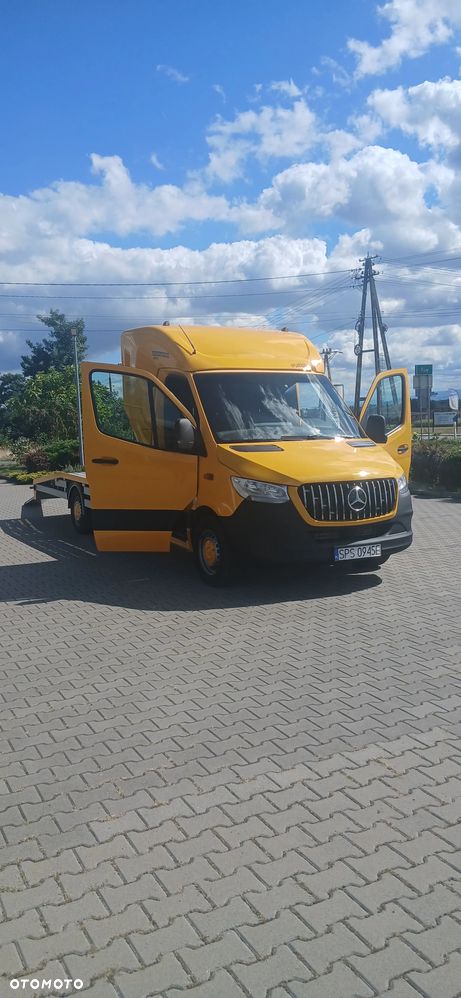 Mercedes-Benz SPRINTER - 2